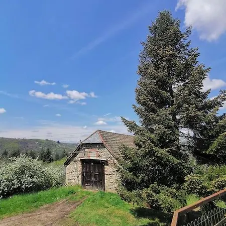Holiday home Dans Un Ecrin De Verdure