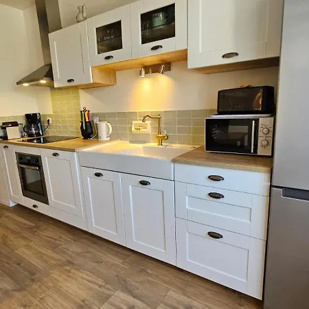 Holiday home Dans Un Ecrin De Verdure Conques-en-Rouergue